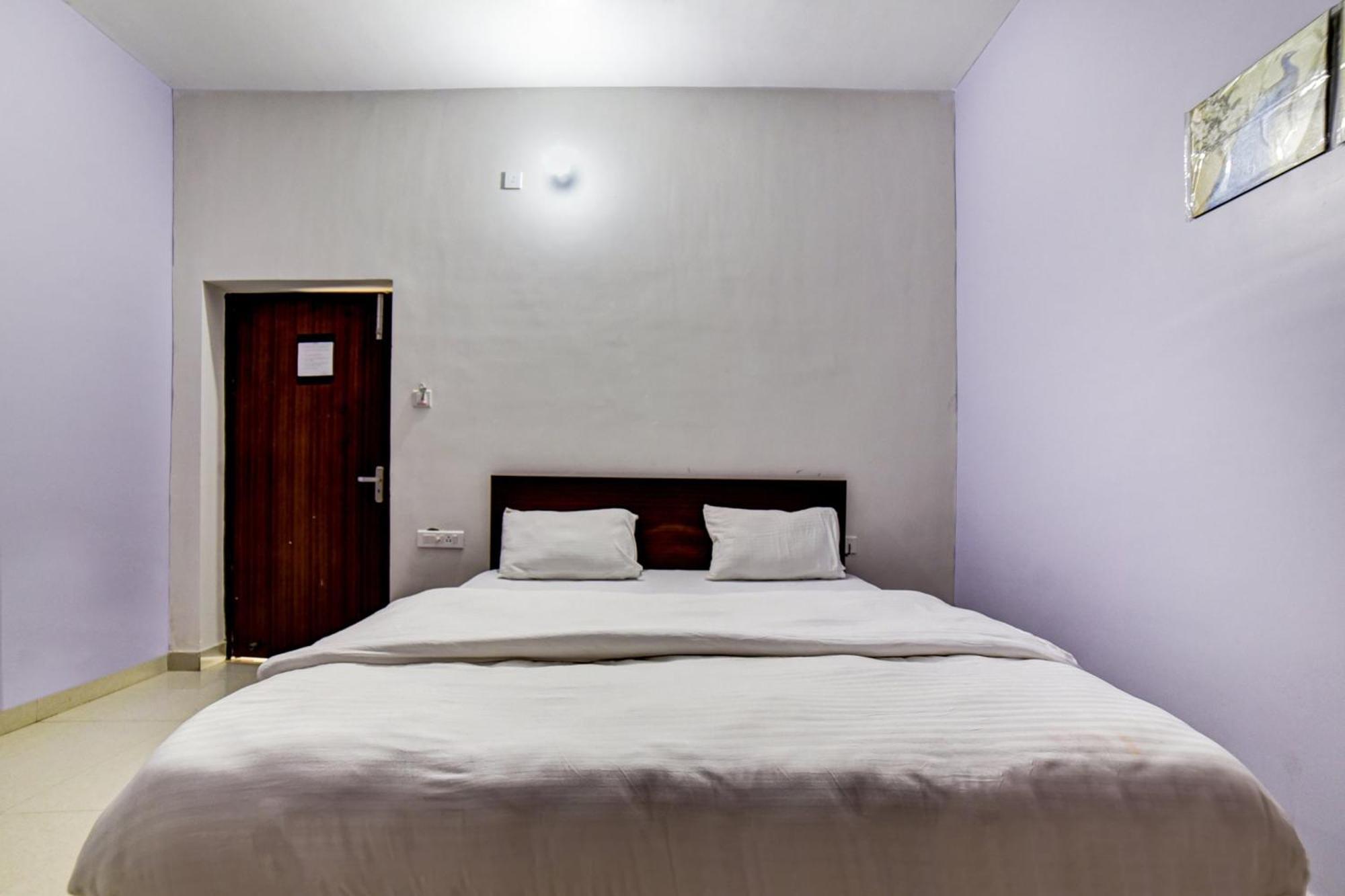 Hotel O The Hotel Quaint Khagaul المظهر الخارجي الصورة