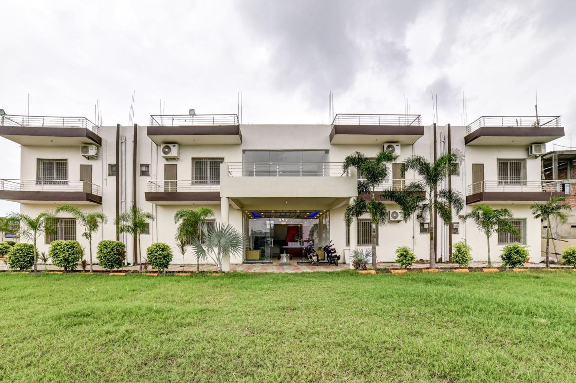 Hotel O The Hotel Quaint Khagaul المظهر الخارجي الصورة